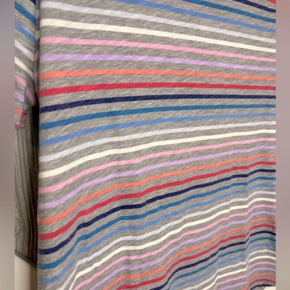 BAG155. Sonoma Everyday Multi Color Tee Small - Picture 3 of 4